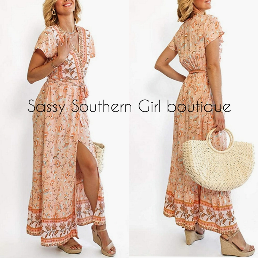 ⭐🆕 Boho gypsy floral wrap maxi dress